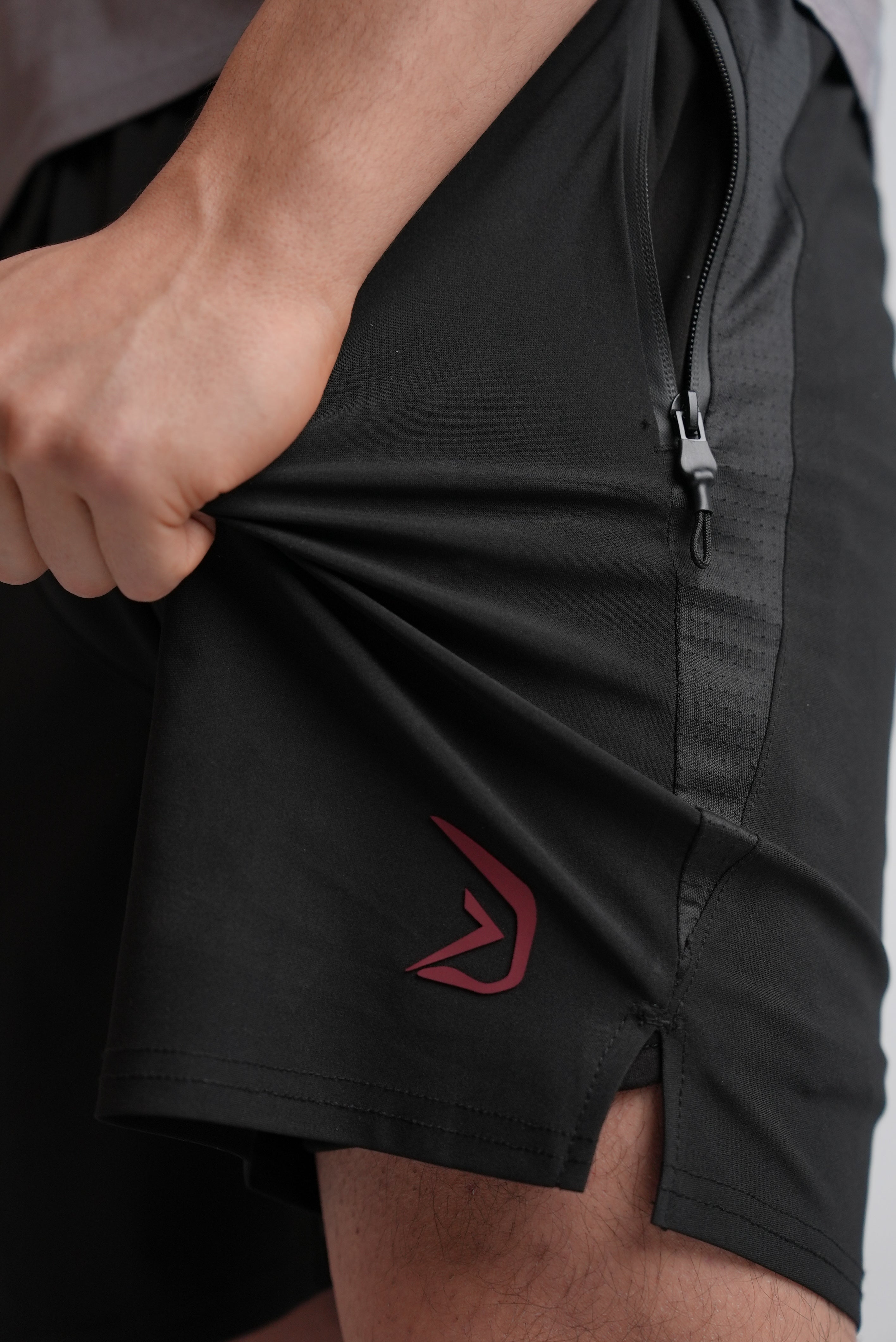 RAM Motion Shorts – Black