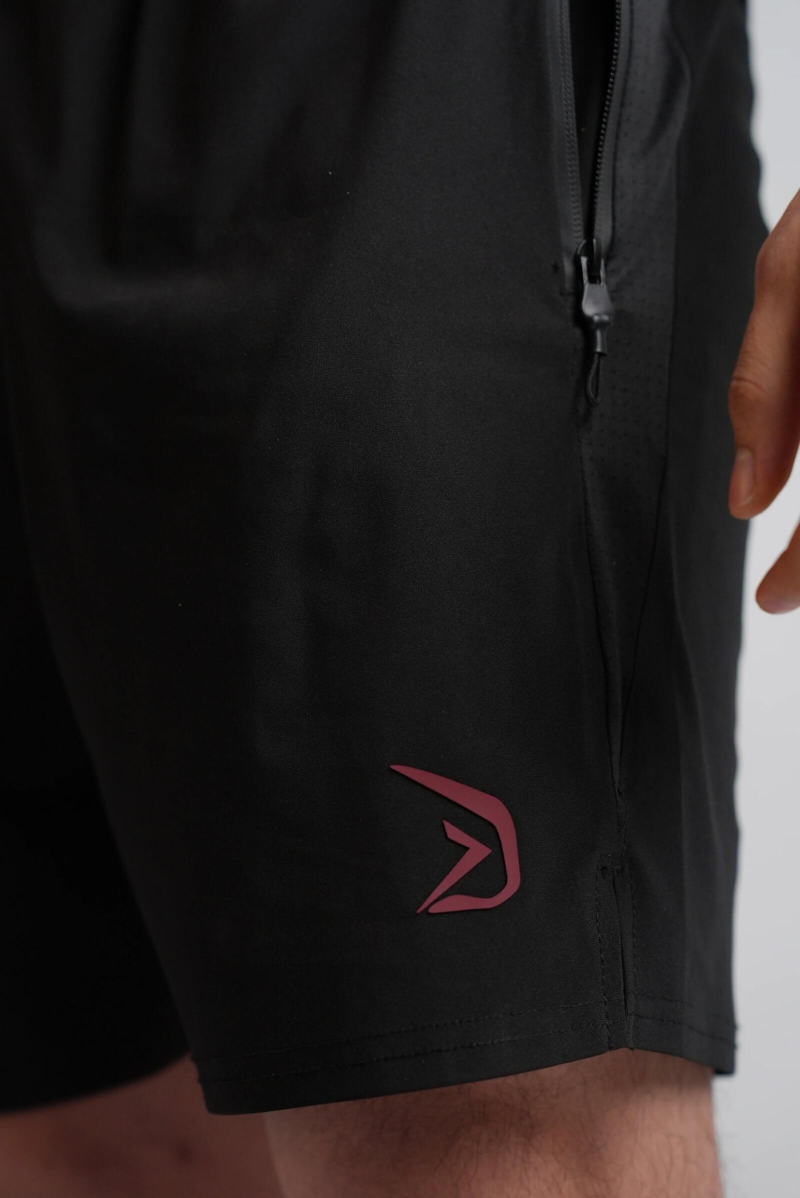 RAM Motion Shorts – Black